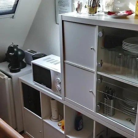 Privates Einzelzimmer Bei Der Weser-ems-halle Ubytování v soukromí